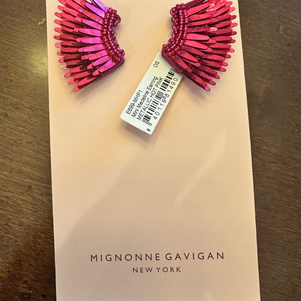 NWT Mignonne Gavigan hot Pink metallic Wing Earrings mini Madeline $125